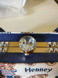 Сумка классическая Henney Bear 10052-24hb-BEIGE