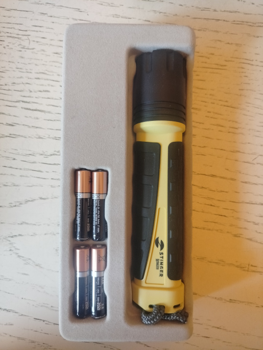 Фонарь светодиодный водонепроницаемый GripLite STINGER PT0-C4A2