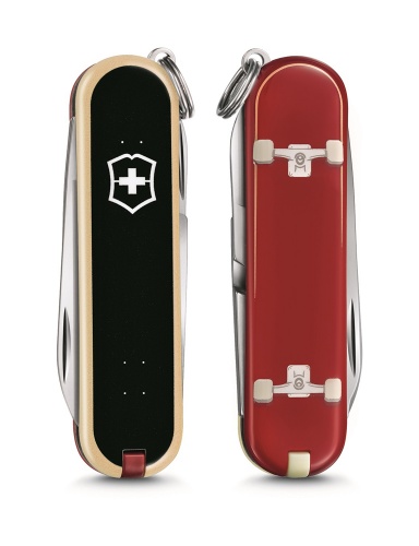 Нож-брелок Classic ''Skateboarding'', комбинированный Victorinox 0.6223.L2003 GS