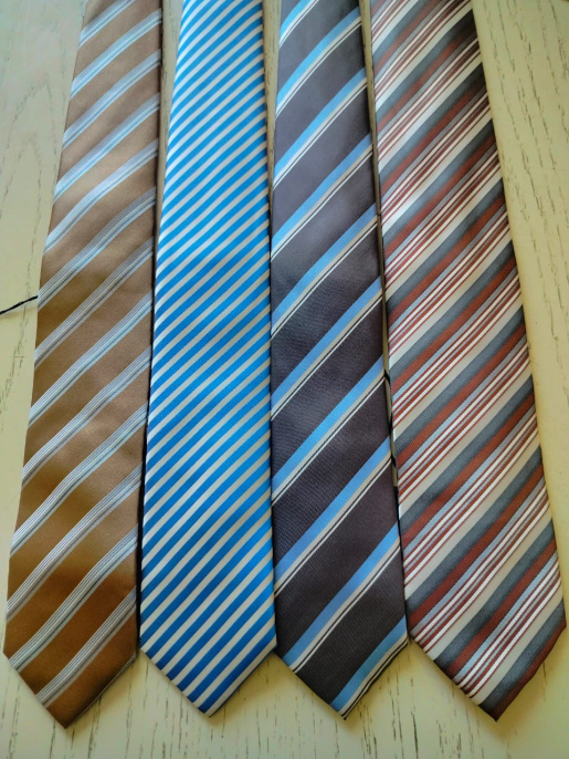 Мужской галстук Hennes 4533