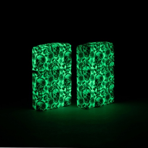 Зажигалка с покрытием Glow in the Dark Green, латунь/сталь, серая Zippo 49458 GS