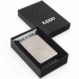 Зажигалка Good Luck с покр. Brushed Chrome серебристая Zippo 200 Good Luck GS