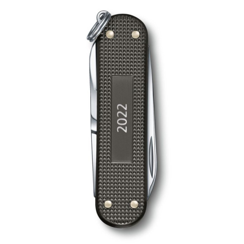 Нож-брелок Victorinox Classic Alox LE 2022, 58 мм 0.6221.L22